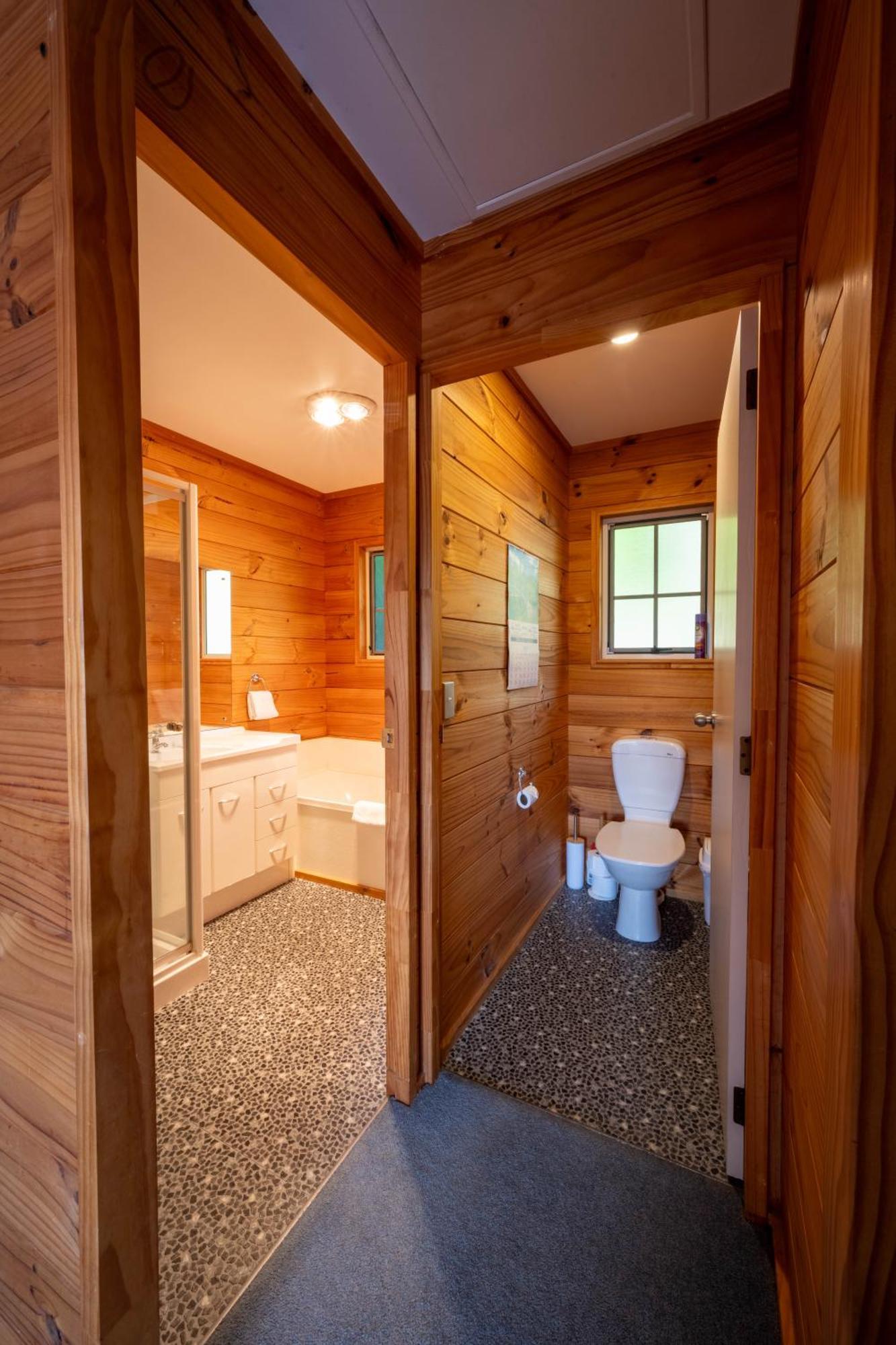 Chemin Wonder - Akaroa Holiday Home Extérieur photo